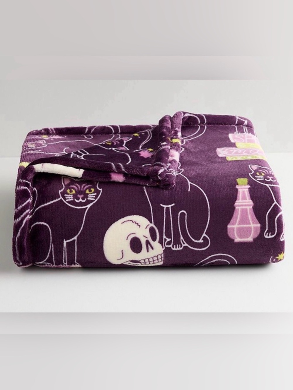 Purple Cat and Skull Blanket- New HALLOWEEN